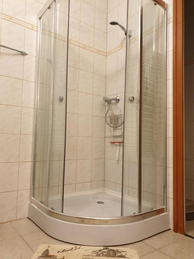 Egri Csillagocska Apartman מראה חיצוני תמונה