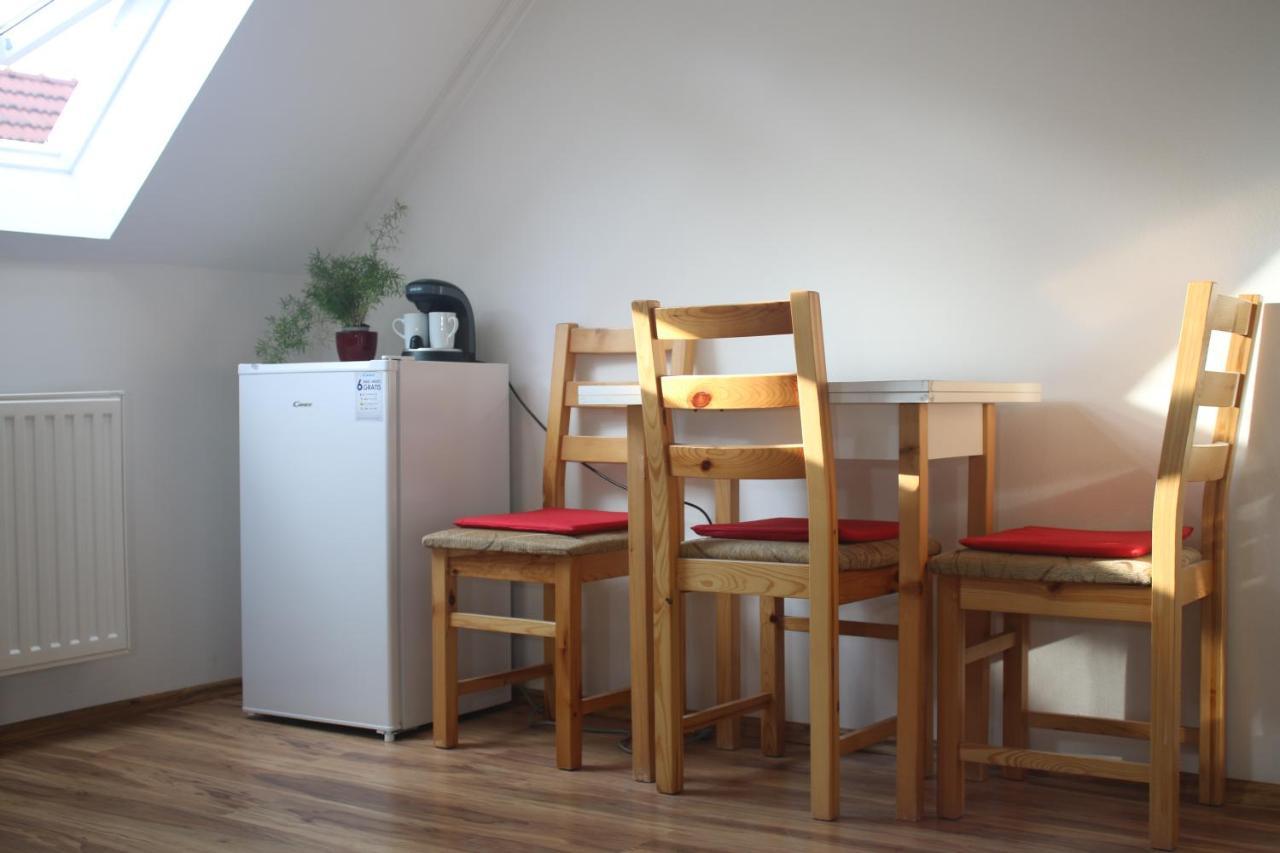 Egri Csillagocska Apartman מראה חיצוני תמונה